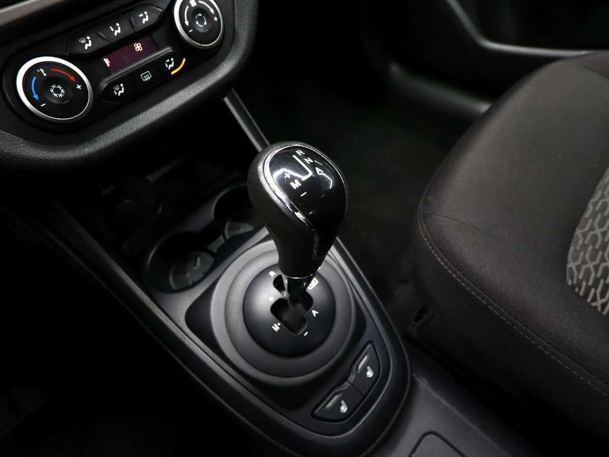 Lada (ВАЗ) Vesta б/у, 2015, Роботизированная. Фото: #19