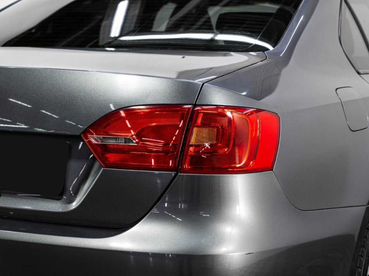 Volkswagen Jetta б/у, 2012, Автоматическая. Фото: #6