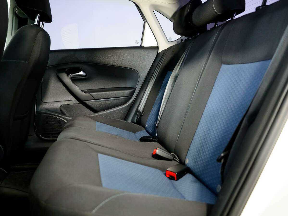 Volkswagen Polo б/у, 2013, Автоматическая. Фото: #11