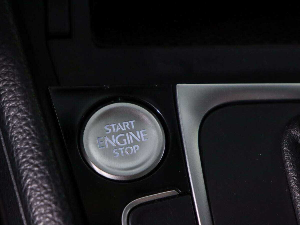 Volkswagen Golf б/у, 2013, Роботизированная. Фото: #14