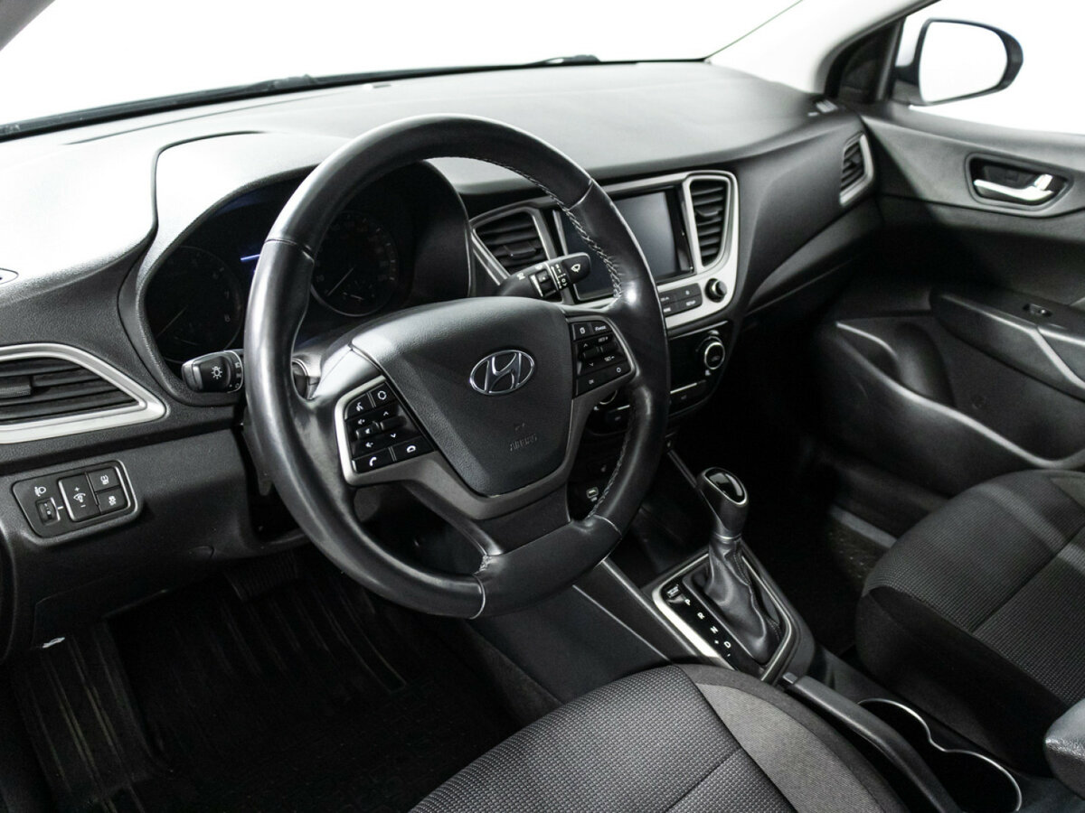 Hyundai Solaris б/у, 2019, Автоматическая. Фото: #10