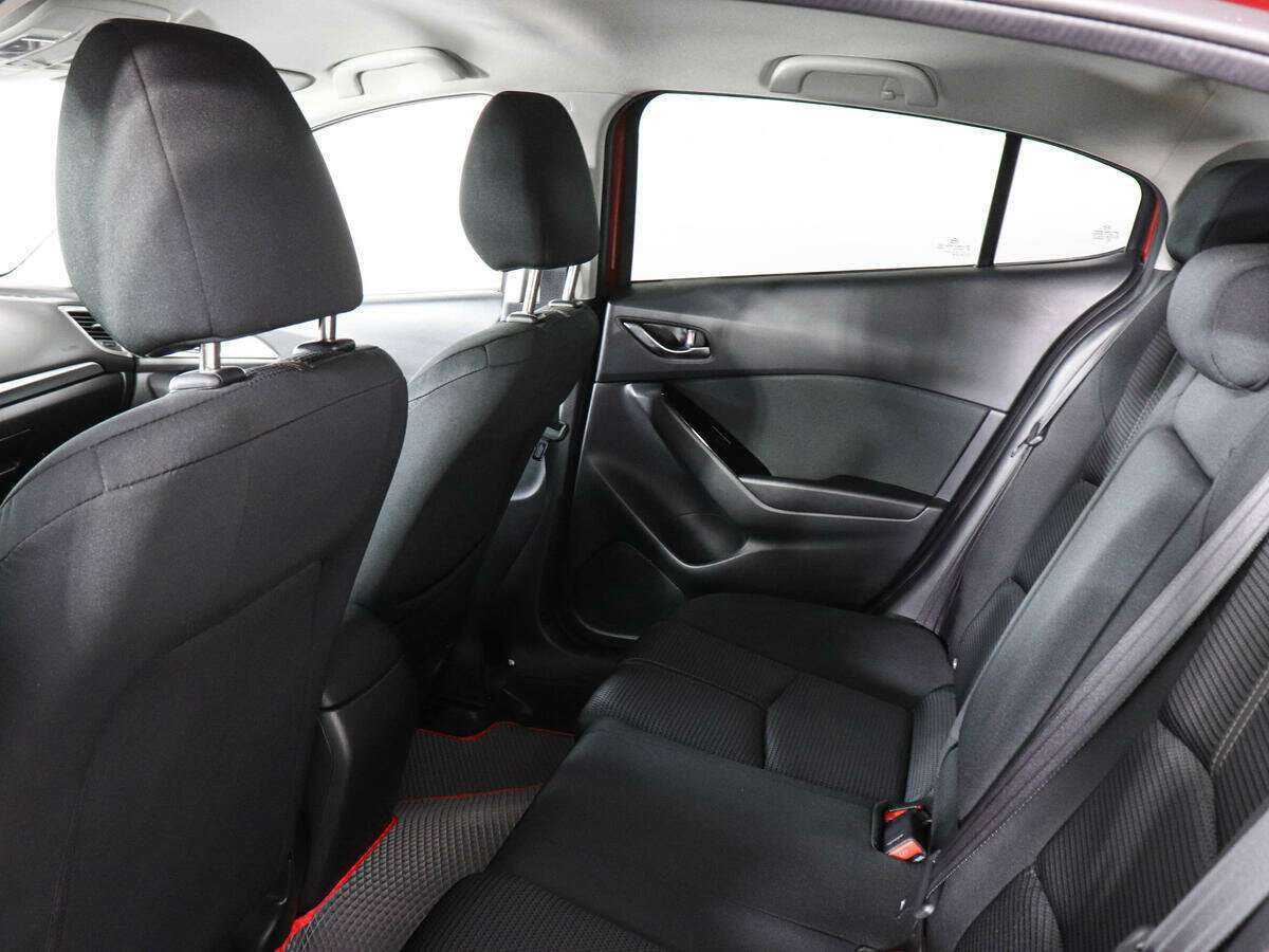 Mazda 3 б/у, 2018, Автоматическая. Фото: #11