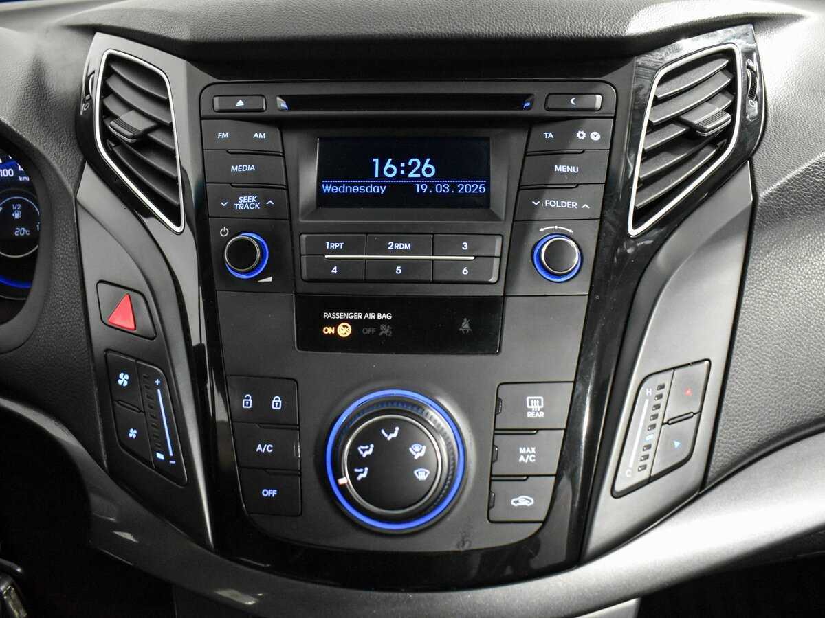 Hyundai i40 б/у, 2015, Автоматическая. Фото: #14