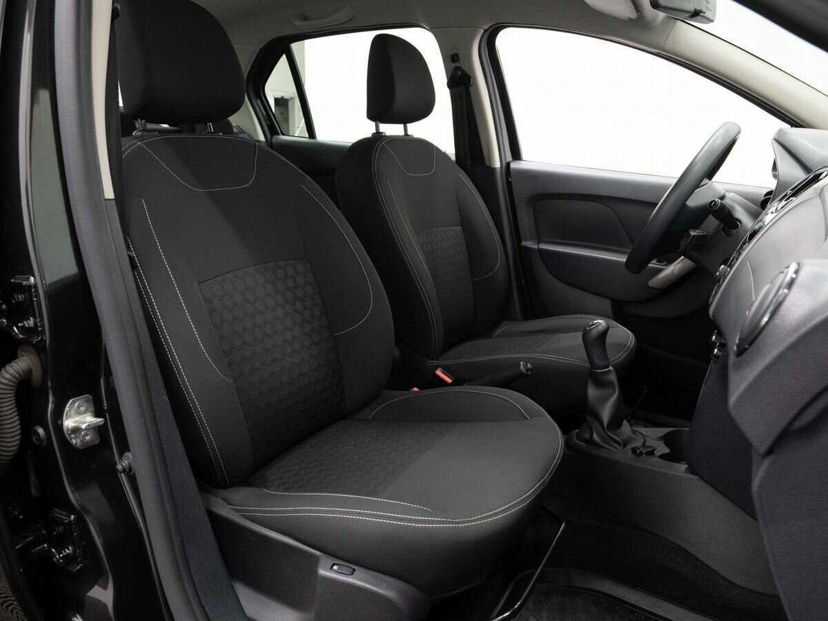 Renault Logan б/у, 2018, Механическая. Фото: #12