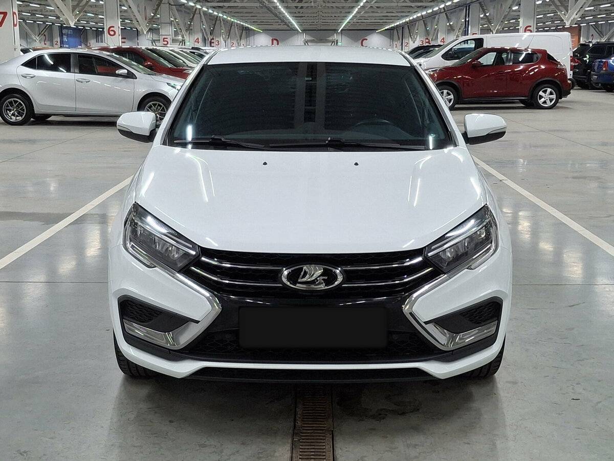 Lada (ВАЗ) Vesta б/у, 2023, Механическая. Фото: #1