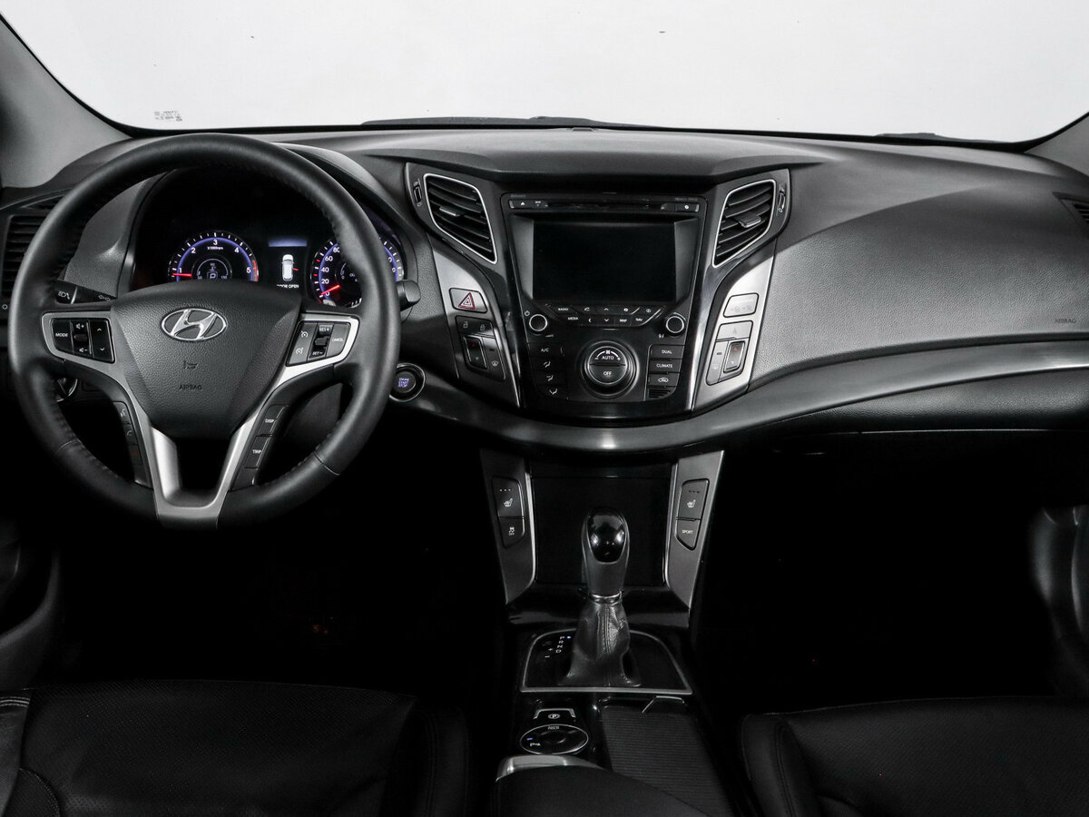Hyundai i40 б/у, 2014, Автоматическая. Фото: #9