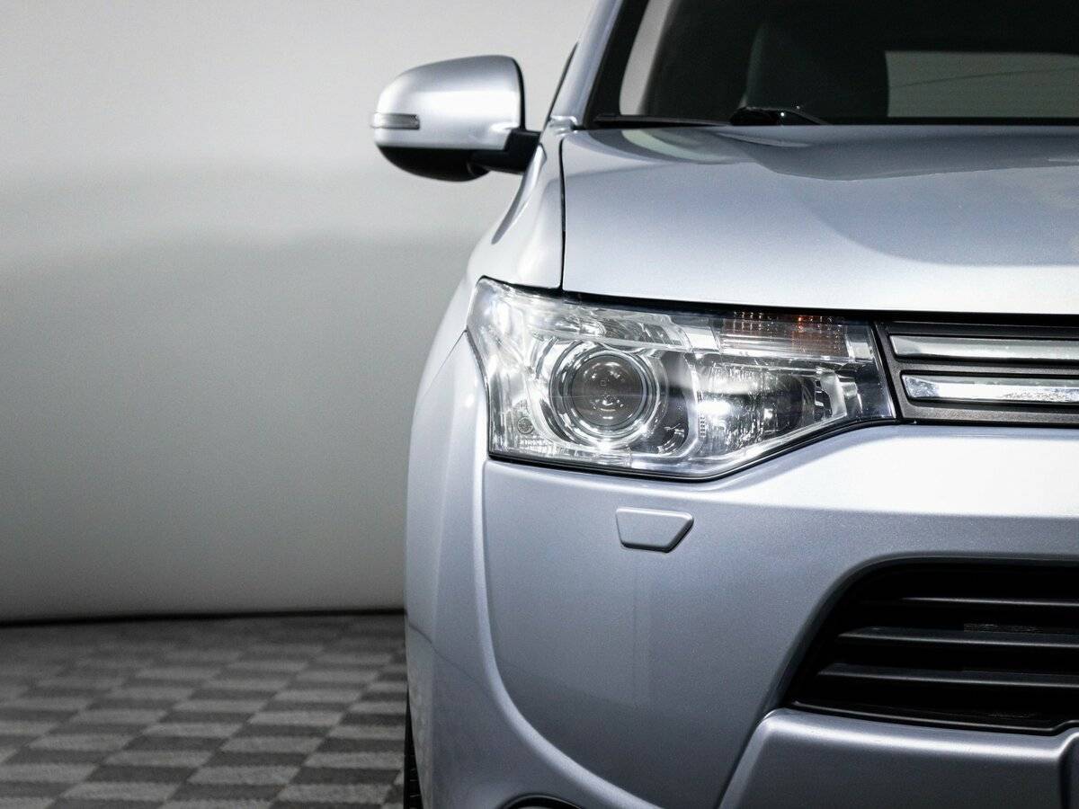 Mitsubishi Outlander б/у, 2012, Вариатор. Фото: #15
