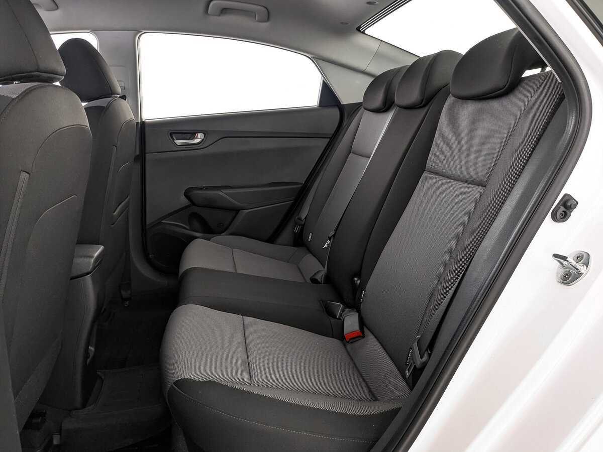 Hyundai Solaris б/у, 2021, Автоматическая. Фото: #17