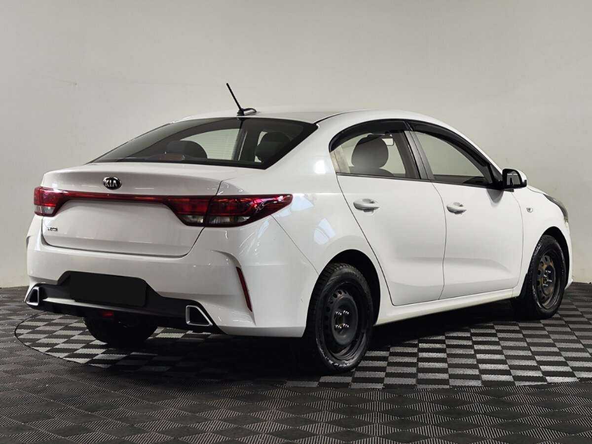 Kia Rio б/у, 2021, Автоматическая. Фото: #2