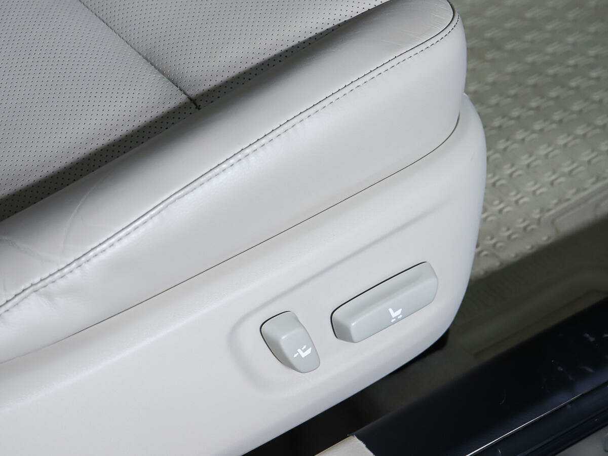 Toyota Camry б/у, 2014, Автоматическая. Фото: #17