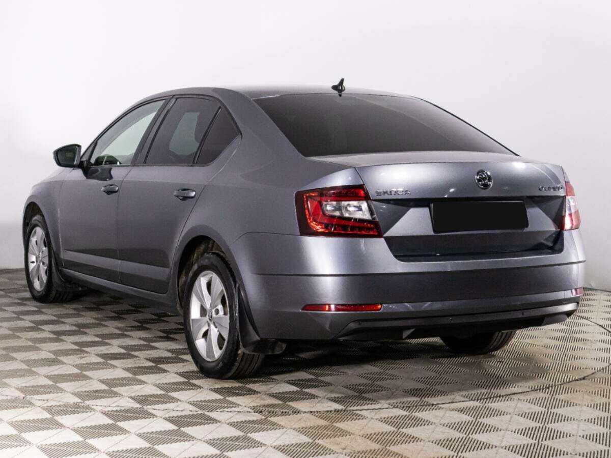 Skoda Octavia б/у, 2018, Механическая. Фото: #6