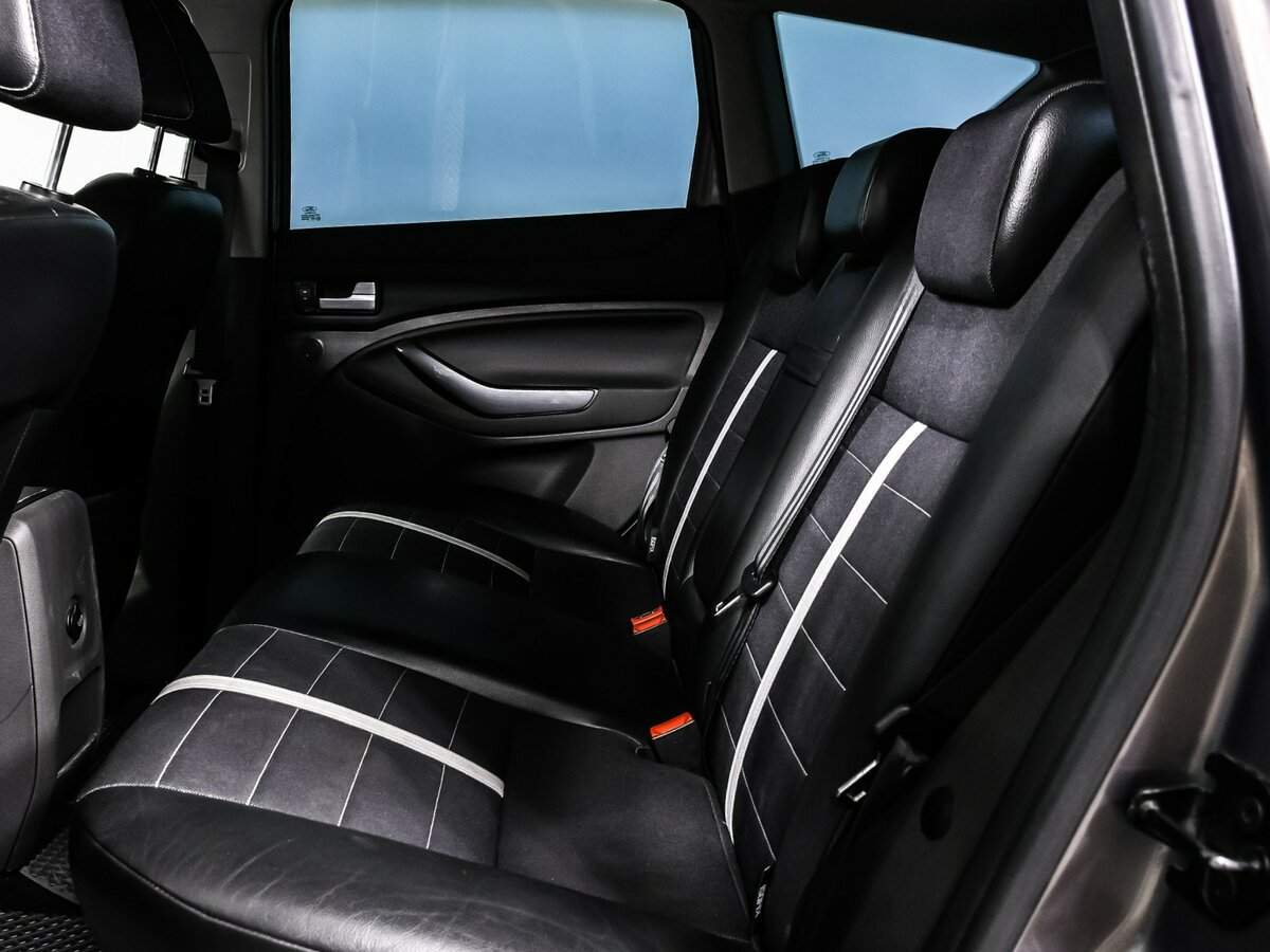 Ford Kuga б/у, 2012, Роботизированная. Фото: #11