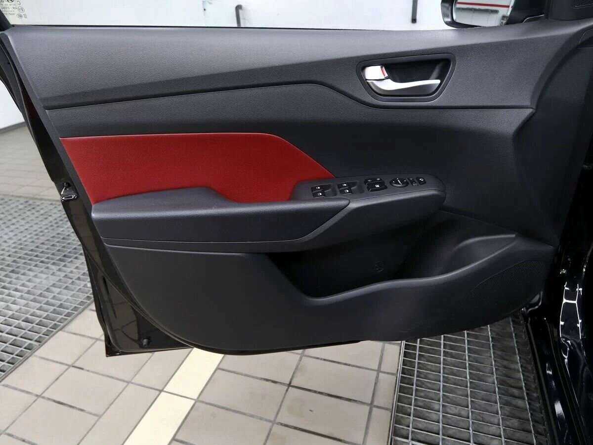 Hyundai Solaris б/у, 2021, Автоматическая. Фото: #7