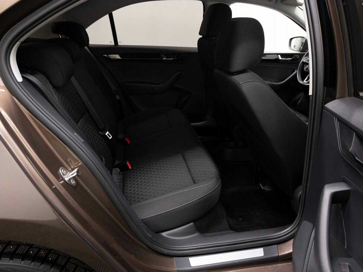 Skoda Rapid б/у, 2018, Механическая. Фото: #11