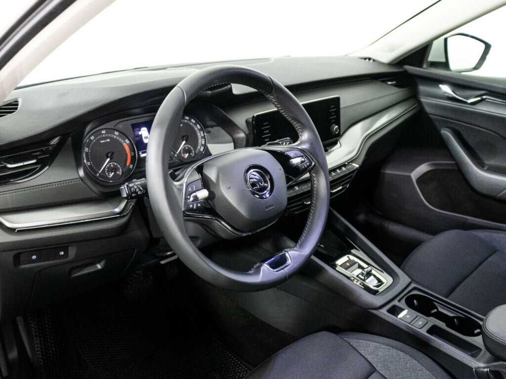 Skoda Octavia б/у, 2021, Автоматическая. Фото: #10