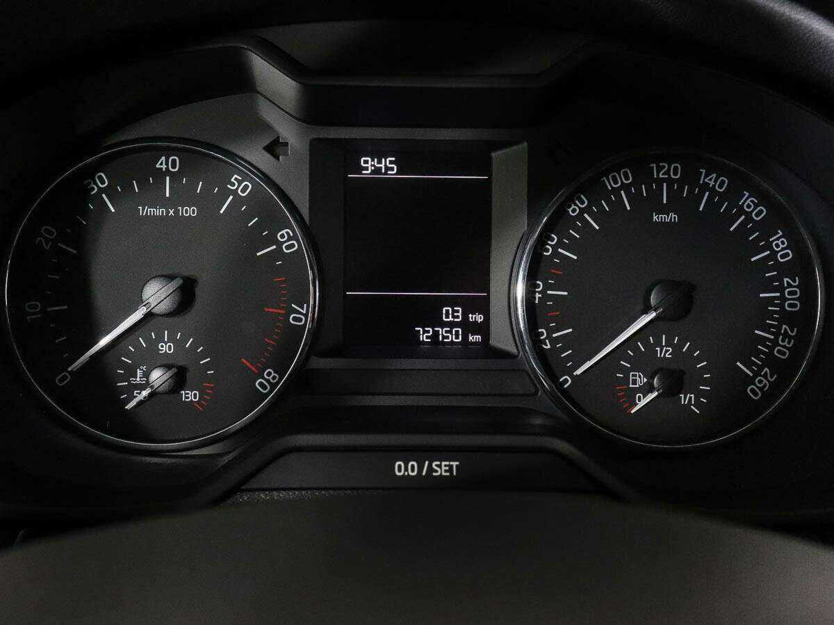Skoda Octavia б/у, 2015, Механическая. Фото: #8