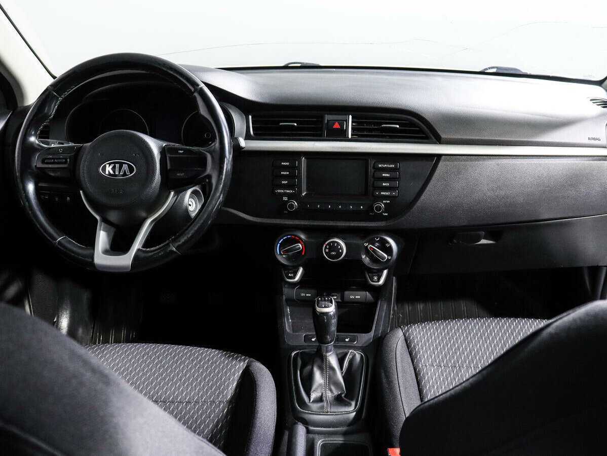 Kia Rio б/у, 2017, Механическая. Фото: #11