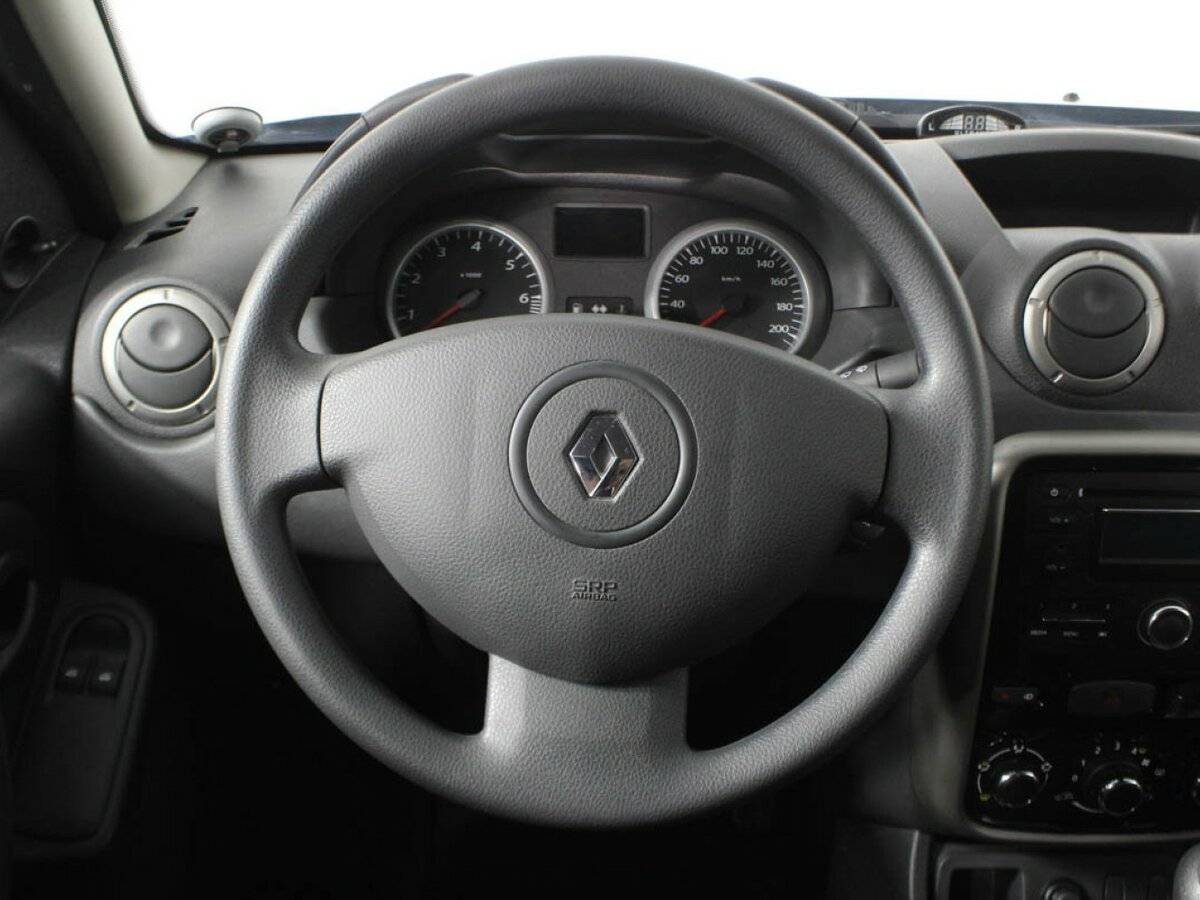 Renault Duster б/у, 2015, Механическая. Фото: #4