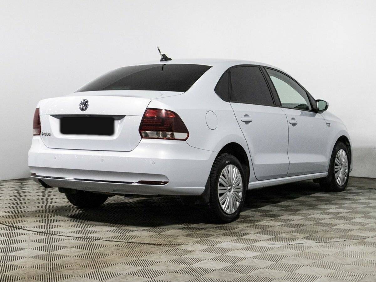 Volkswagen Polo б/у, 2018, Автоматическая. Фото: #4