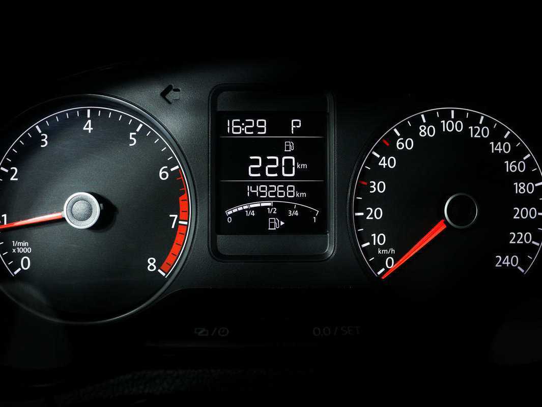 Volkswagen Polo б/у, 2016, Автоматическая. Фото: #9