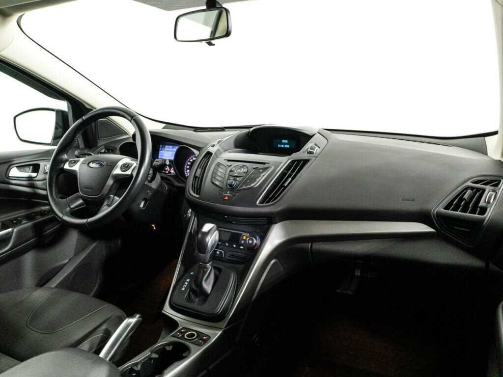 Ford Kuga б/у, 2016, Автоматическая. Фото: #8