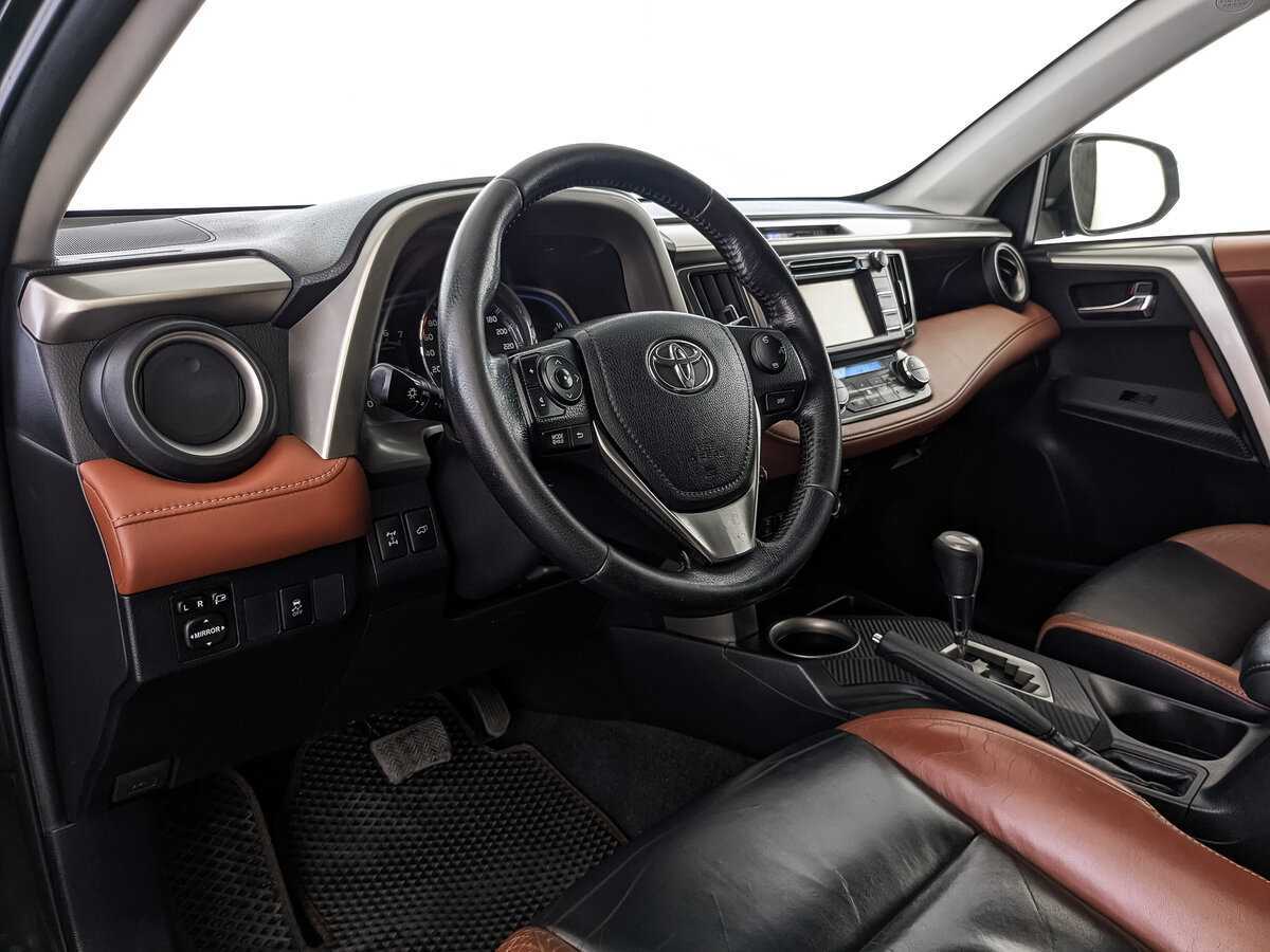 Toyota RAV4 б/у, 2013, Автоматическая. Фото: #10