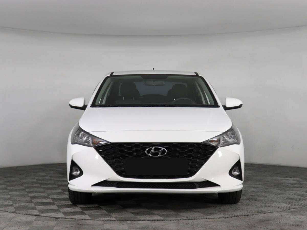 Hyundai Solaris б/у, 2021, Автоматическая. Фото: #1