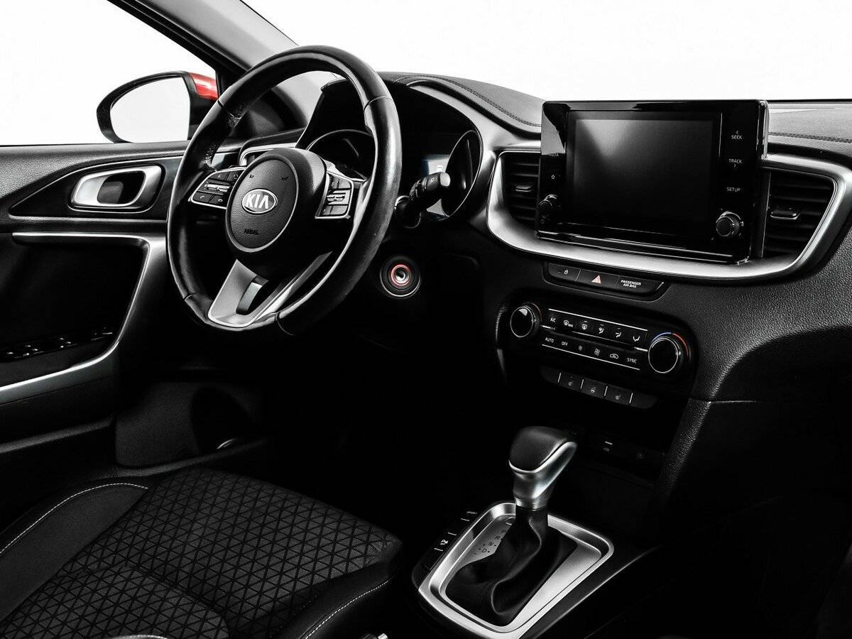 Kia Ceed б/у, 2020, Автоматическая. Фото: #8