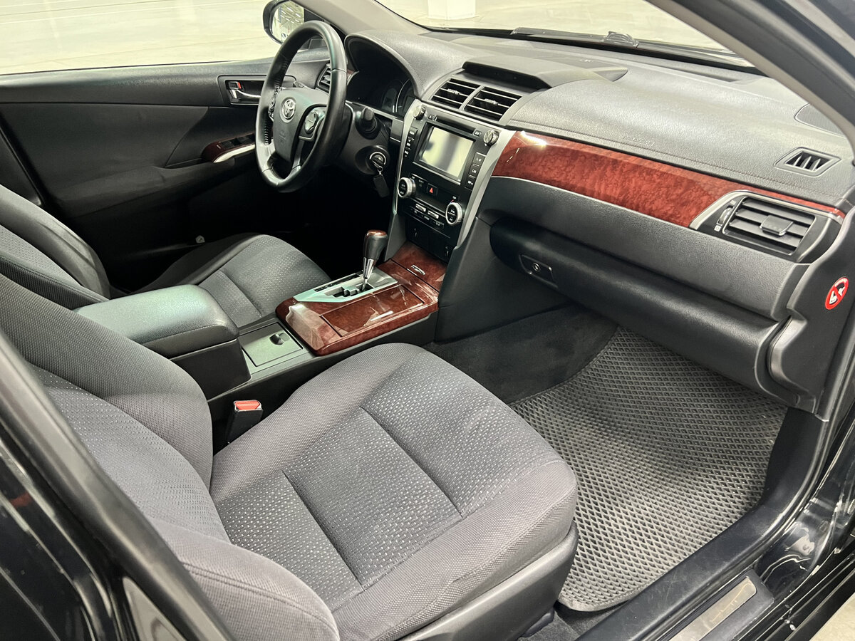 Toyota Camry б/у, 2013, Автоматическая. Фото: #10