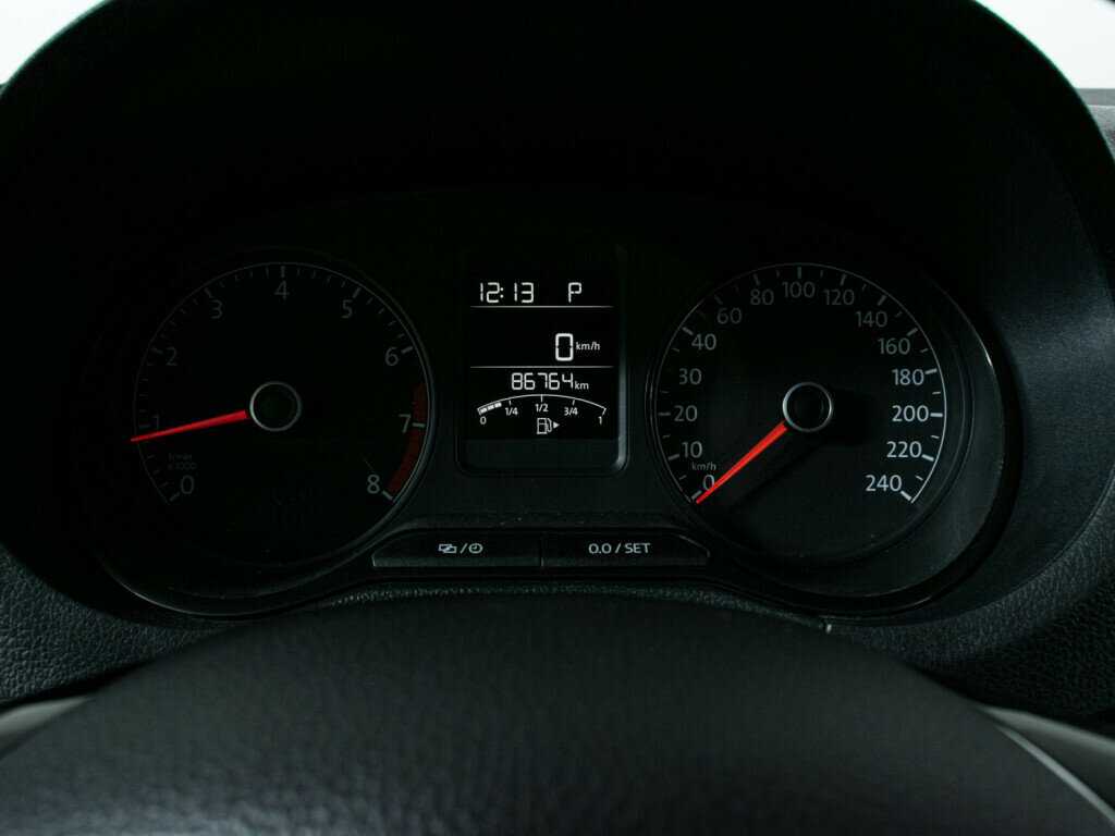 Volkswagen Polo б/у, 2016, Автоматическая. Фото: #10