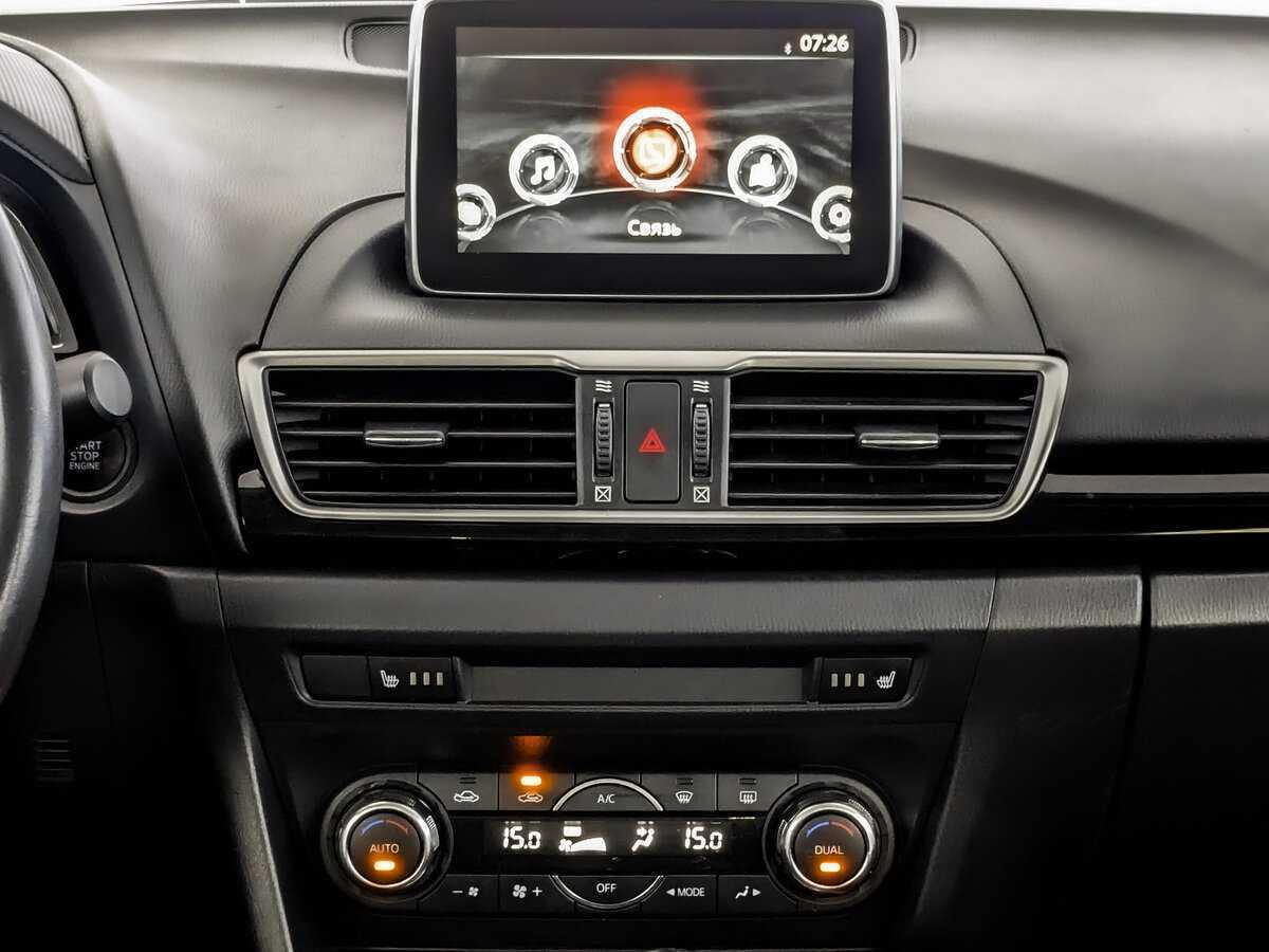 Mazda 3 б/у, 2015, Автоматическая. Фото: #12