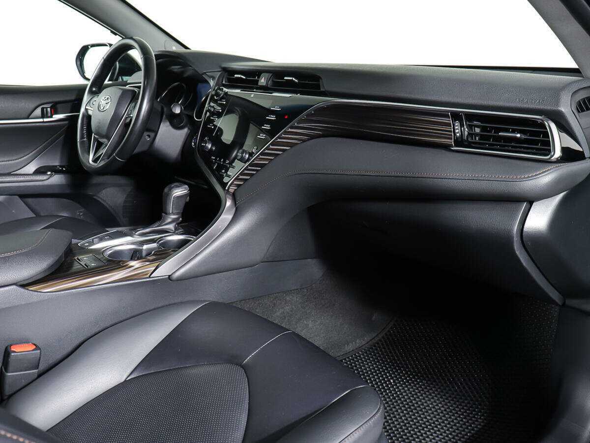 Toyota Camry б/у, 2021, Автоматическая. Фото: #10