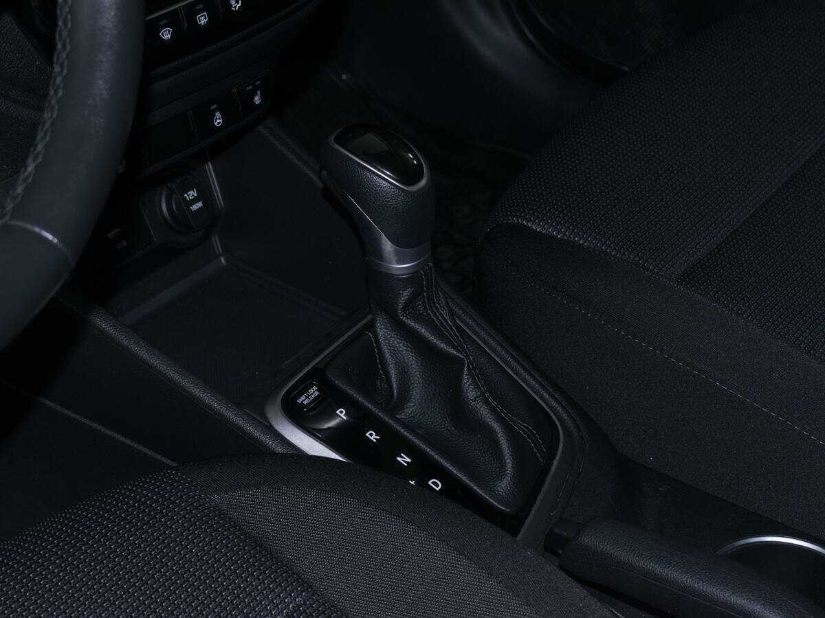 Hyundai Solaris б/у, 2021, Автоматическая. Фото: #13