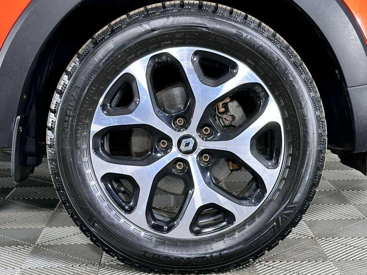 Renault Kaptur б/у, 2016, Механическая. Фото: #6