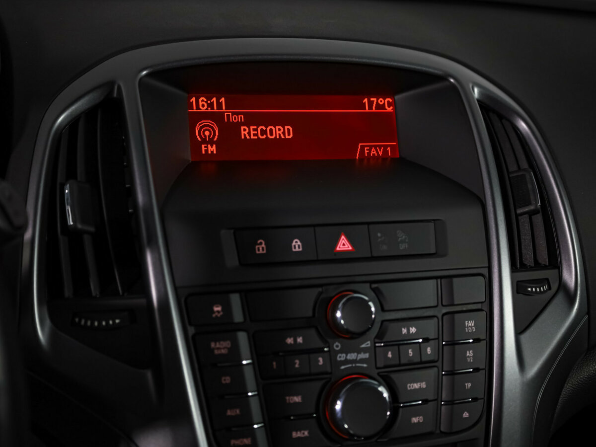 Opel Astra б/у, 2014, Автоматическая. Фото: #13