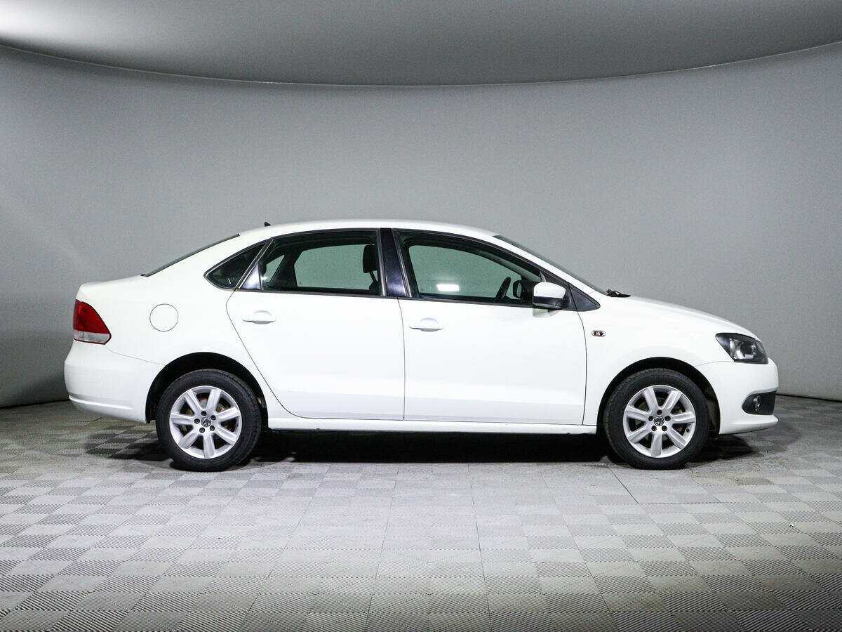 Volkswagen Polo б/у, 2014, Автоматическая. Фото: #3