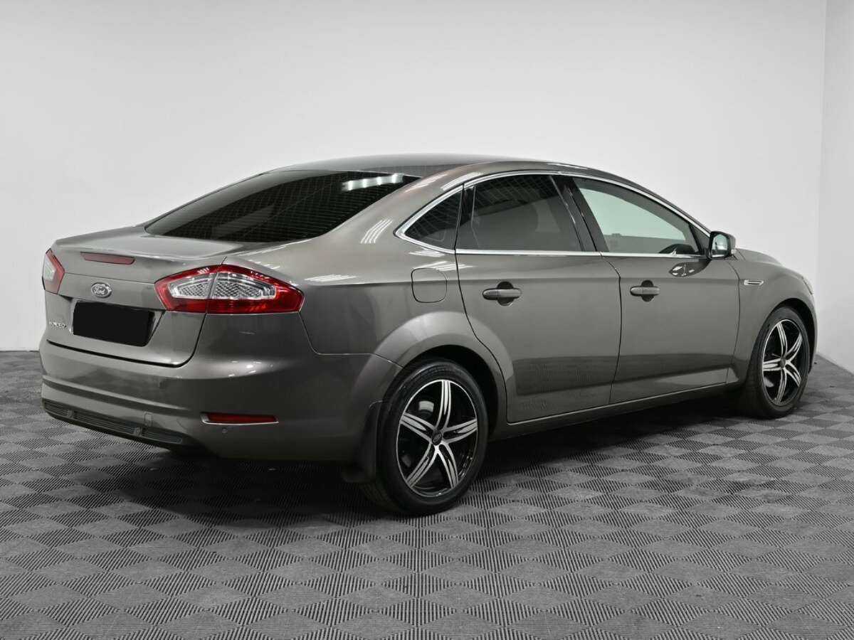 Ford Mondeo б/у, 2012, Автоматическая. Фото: #1