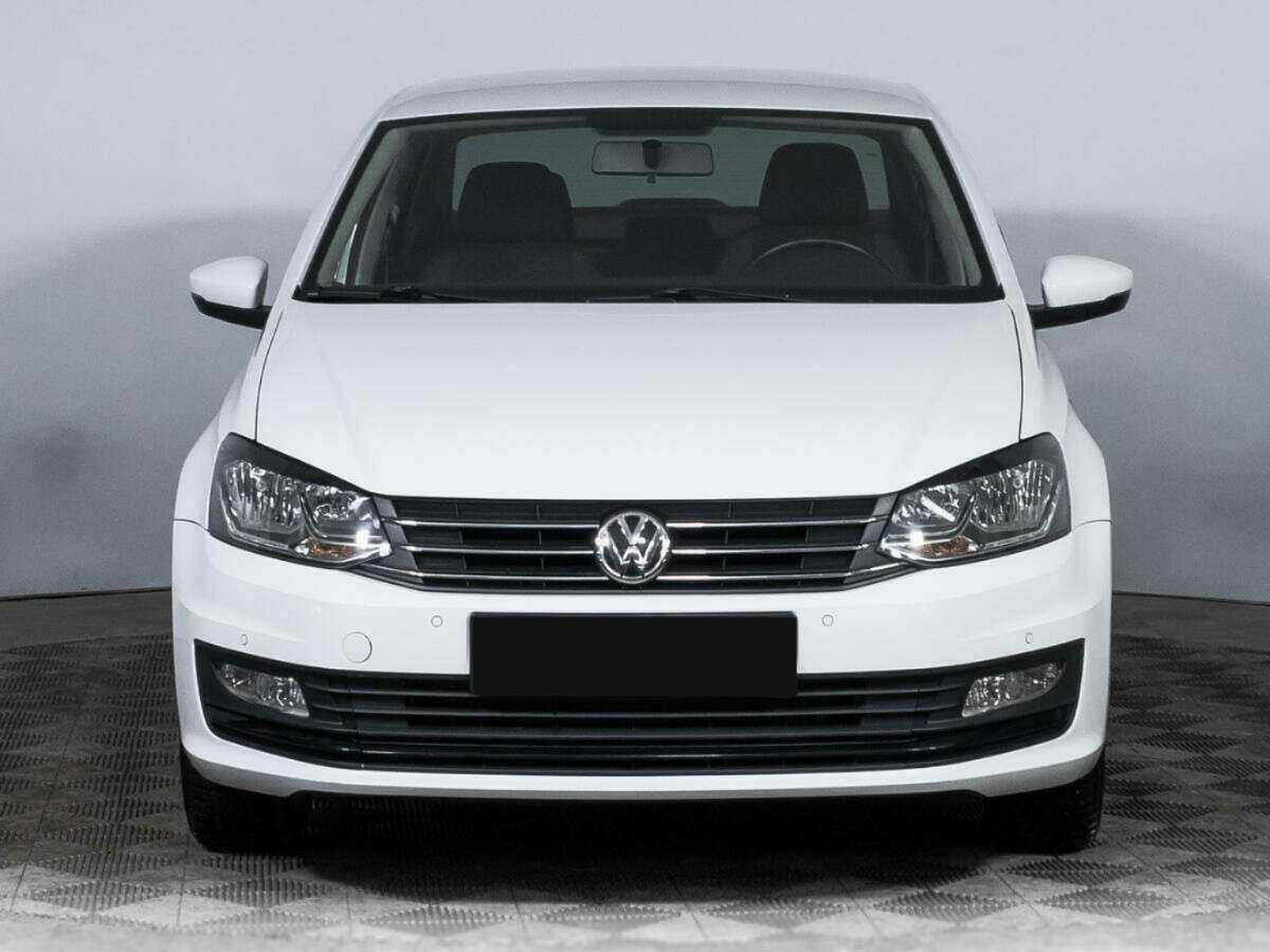 Volkswagen Polo б/у, 2020, Механическая. Фото: #1