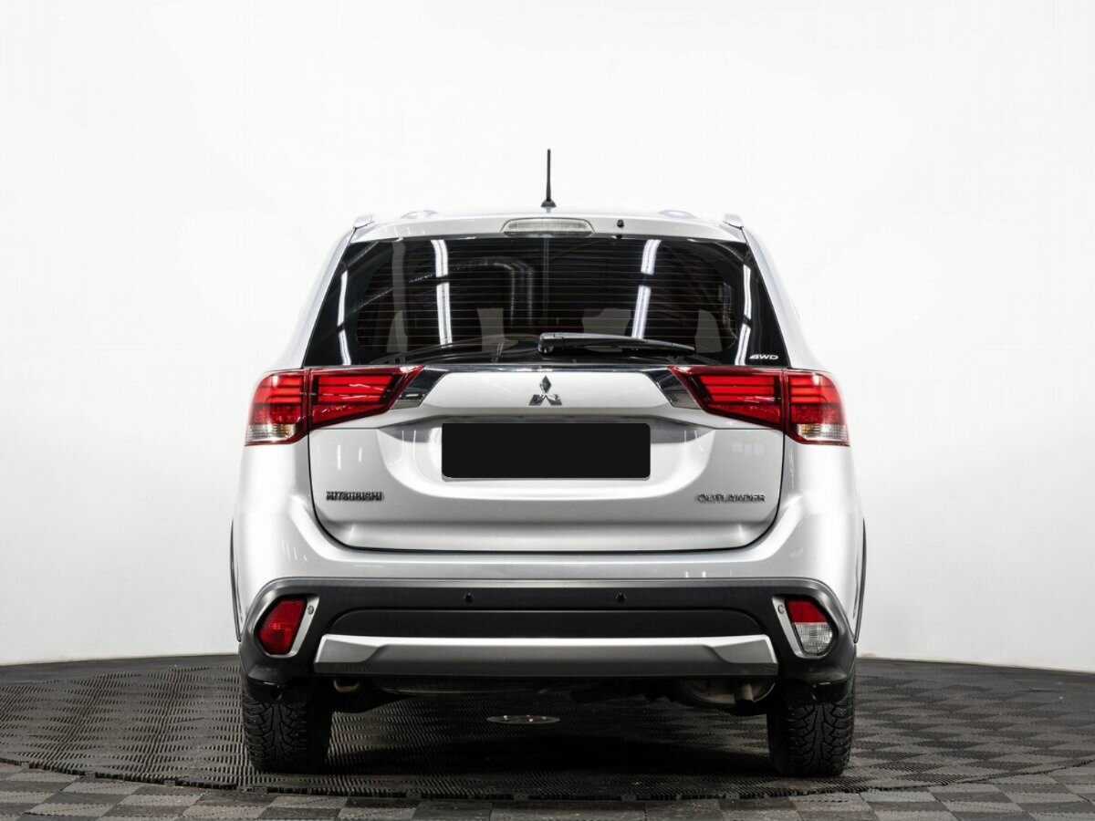Mitsubishi Outlander б/у, 2016, Вариатор. Фото: #4
