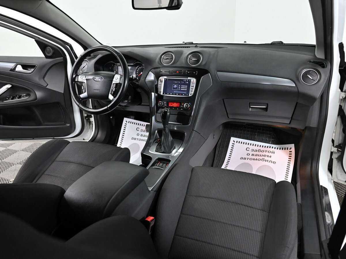 Ford Mondeo б/у, 2014, Автоматическая. Фото: #4