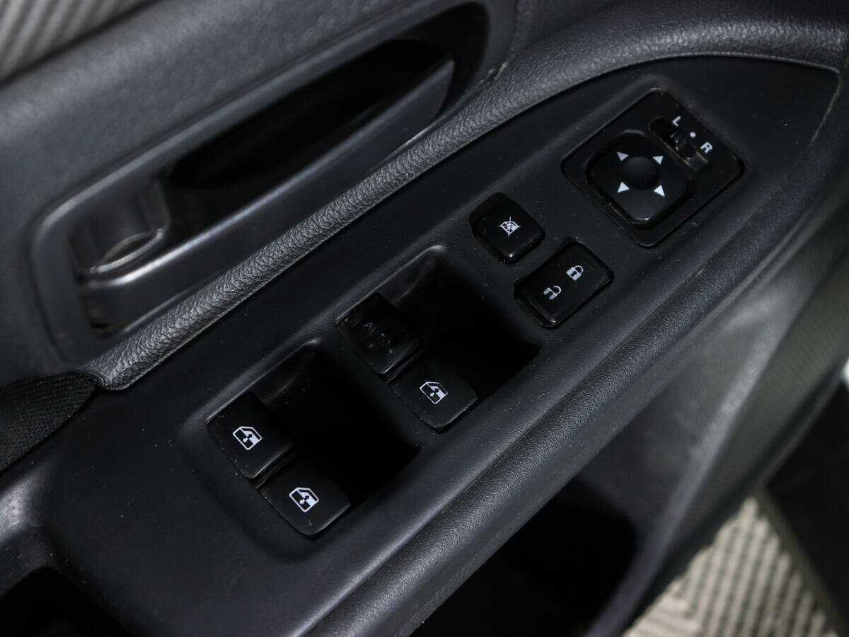 Mitsubishi Outlander б/у, 2018, Вариатор. Фото: #12