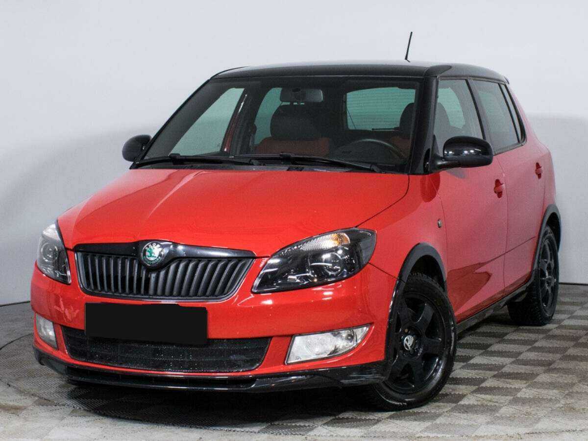 Skoda Fabia б/у, 2012, Роботизированная. Посмотреть фото