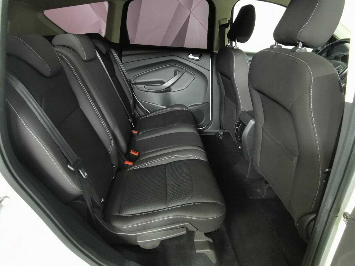 Ford Kuga б/у, 2017, Автоматическая. Фото: #11