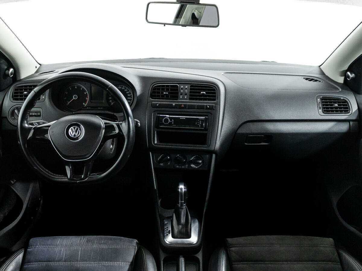 Volkswagen Polo б/у, 2016, Автоматическая. Фото: #12