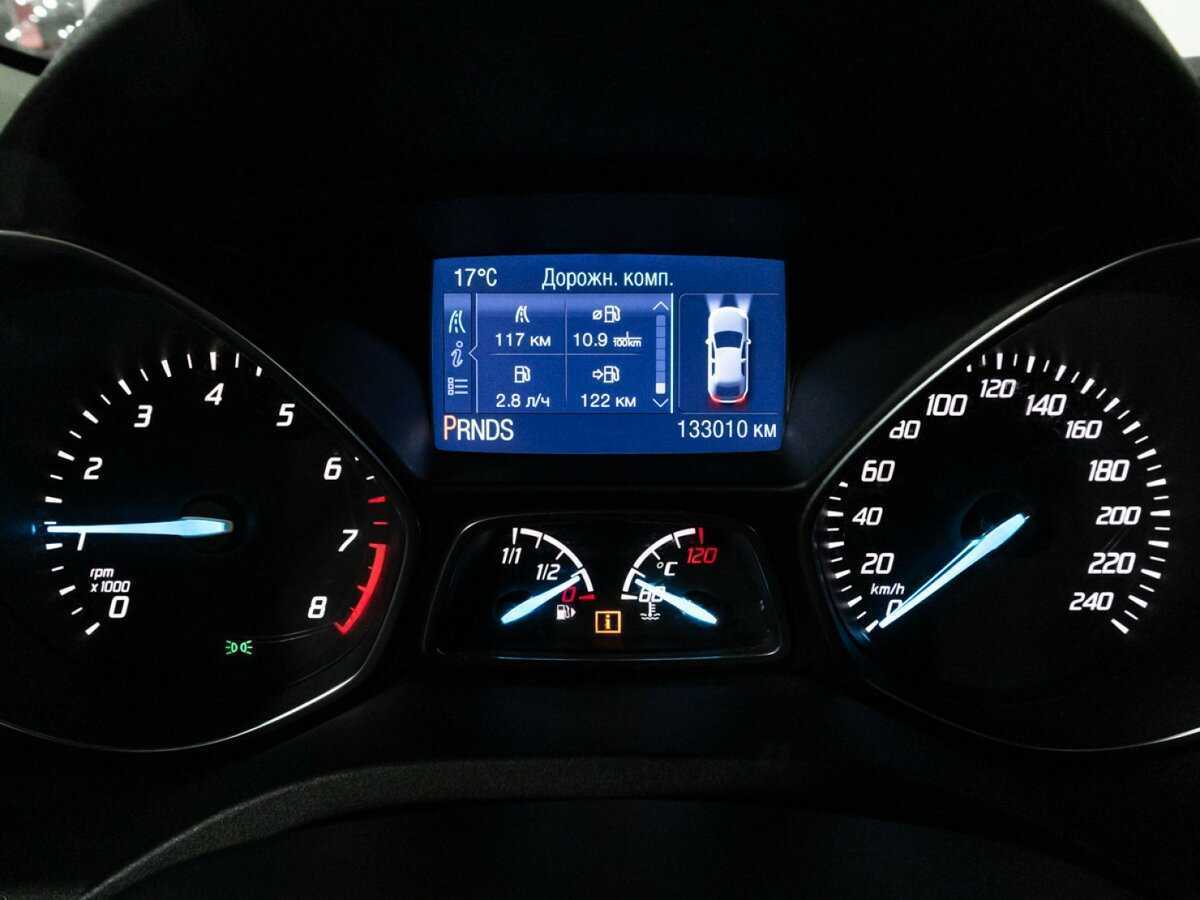 Ford Kuga б/у, 2015, Автоматическая. Фото: #11