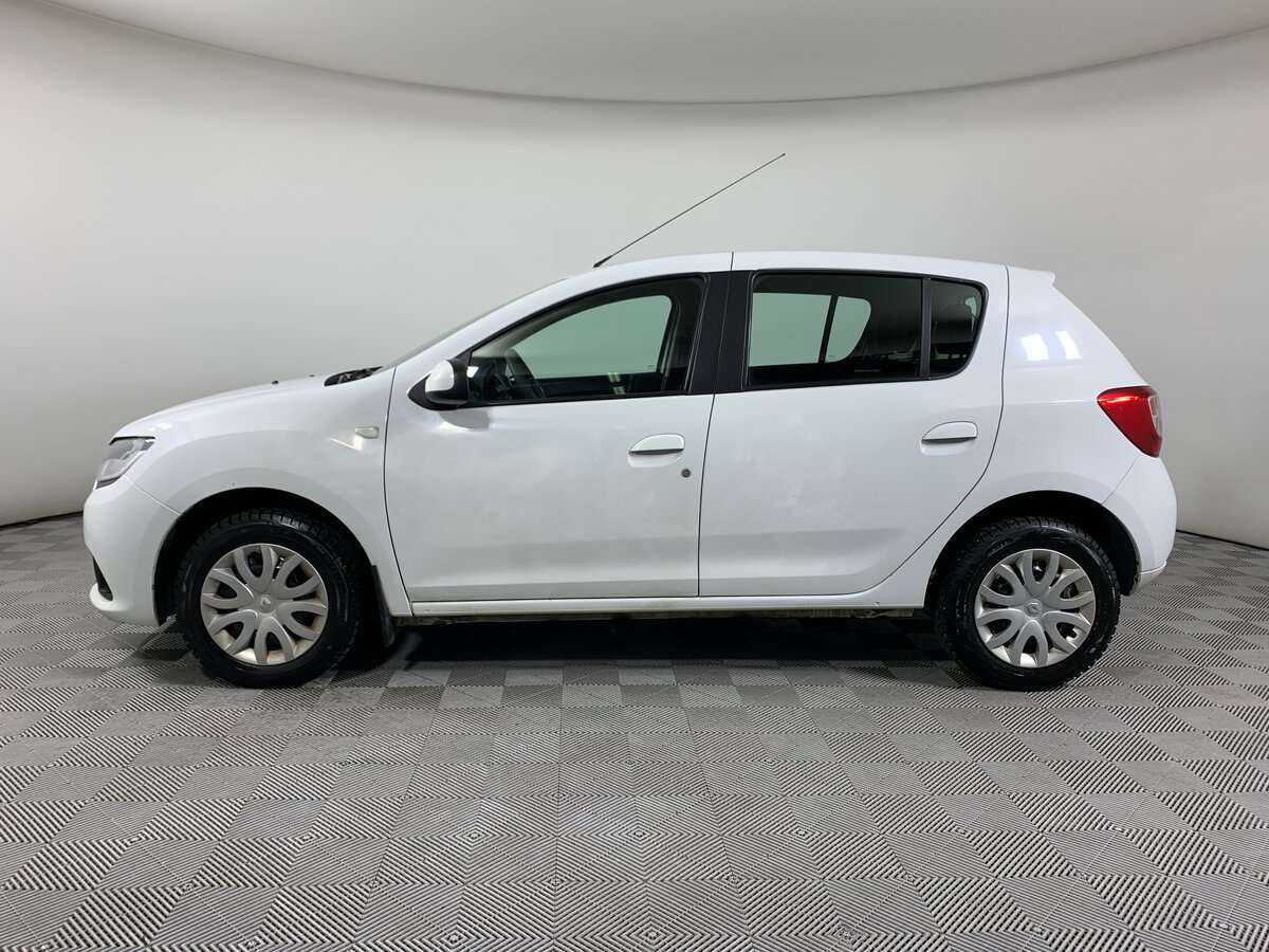 Renault Sandero б/у, 2017, Механическая. Фото: #7