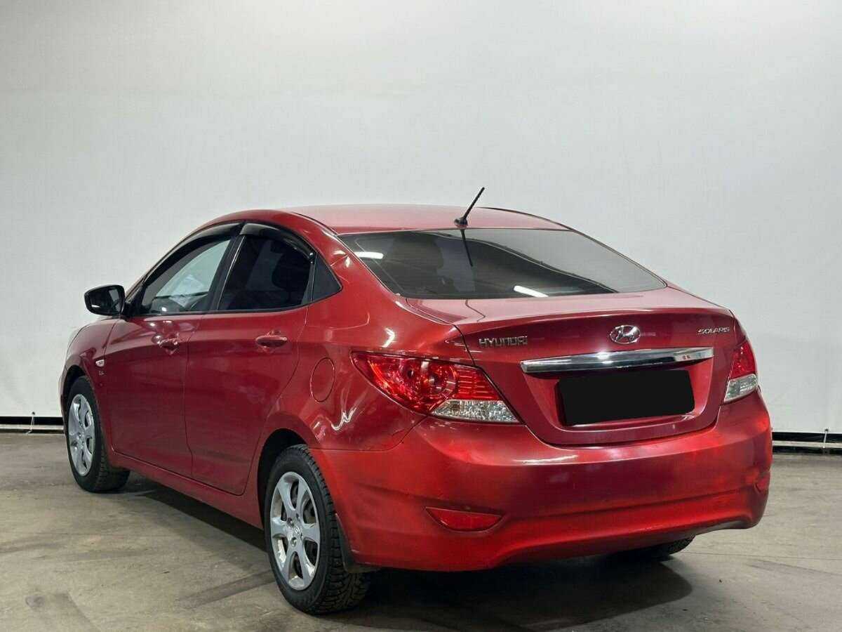 Hyundai Solaris б/у, 2013, Механическая. Фото: #6