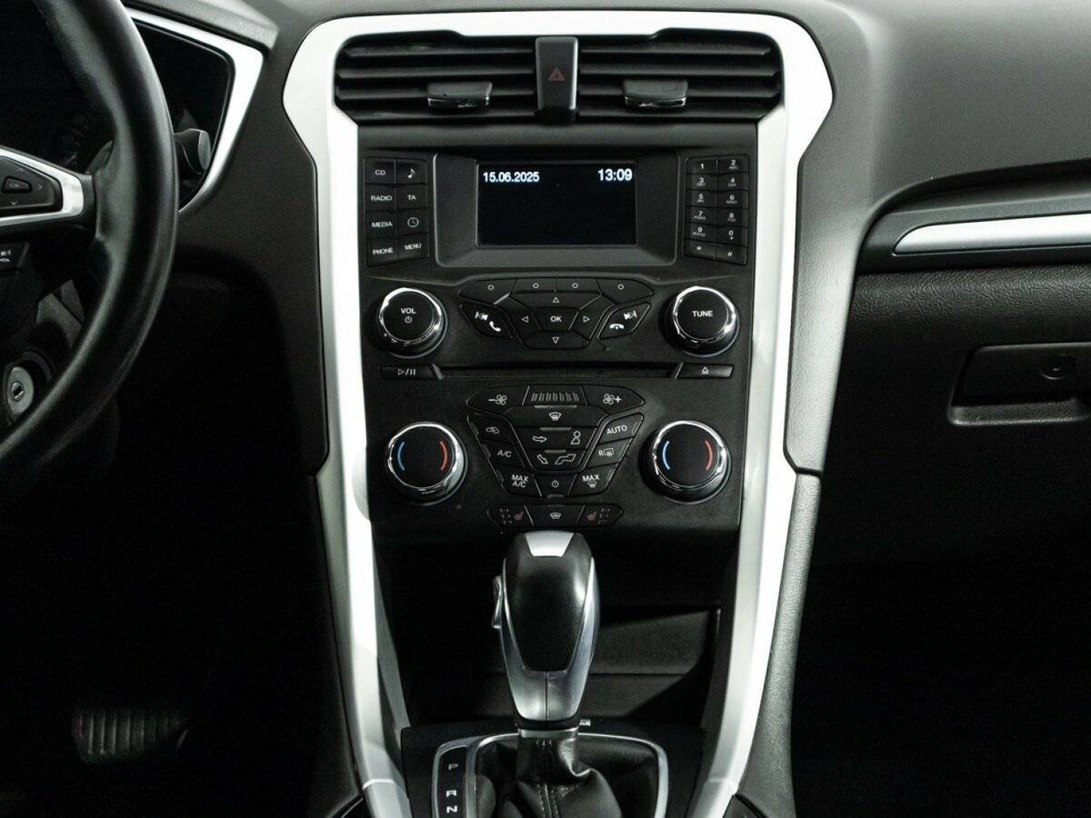 Ford Mondeo б/у, 2015, Автоматическая. Фото: #13