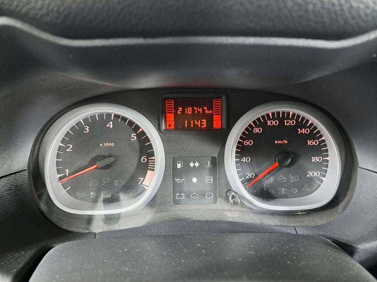 Renault Duster б/у, 2012, Механическая. Фото: #10