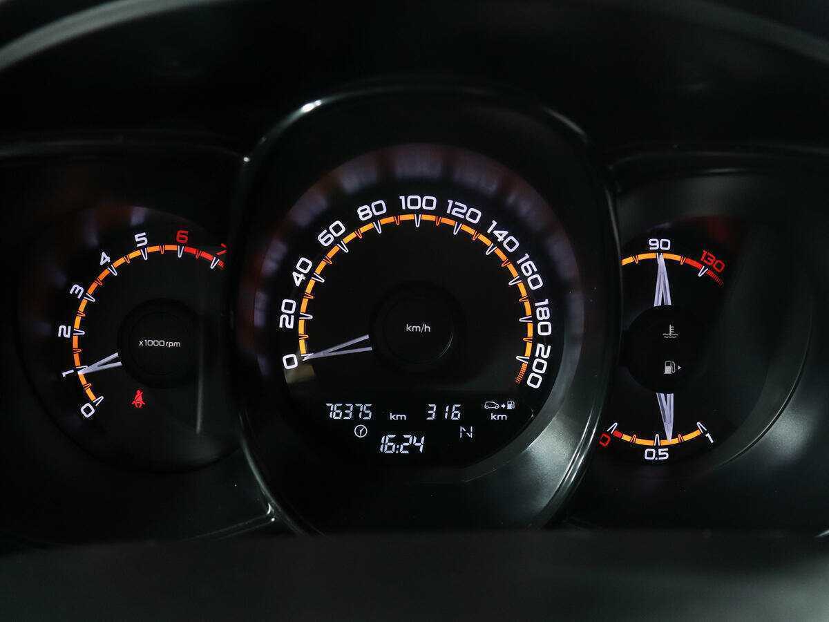 Lada (ВАЗ) Vesta б/у, 2019, Роботизированная. Фото: #8